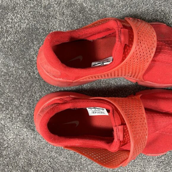 Nike Sock Dart Athletic Running Shoes Red 819686-600 Men\'s Size 13
